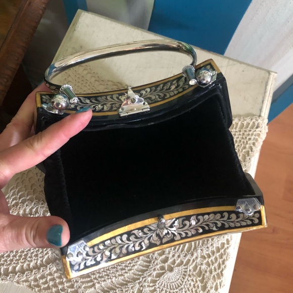 Vintage Mother-of-Pearl Inlay Black Lacquer Wood Handbag Price FIRM - Picture 6 of 13